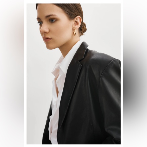 NWT Lamarque Black Felina Oversized Leather Blazer Size Large $675+ - Picture 9 of 15
